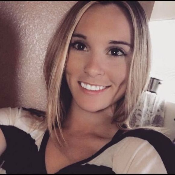 Meet your Posher, Kelsea - Picture 1 of 1